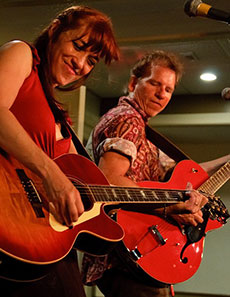 Maura and Pete Kennedy at the Rose Garden Coffeehouse, Mansfield, Mass., 2010. Photo by Stephen Ide